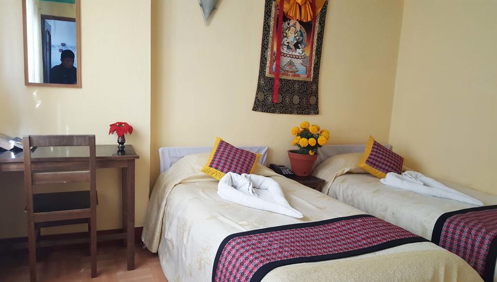 Simrika Homes Bed And Breakfast Katmandu Rom bilde