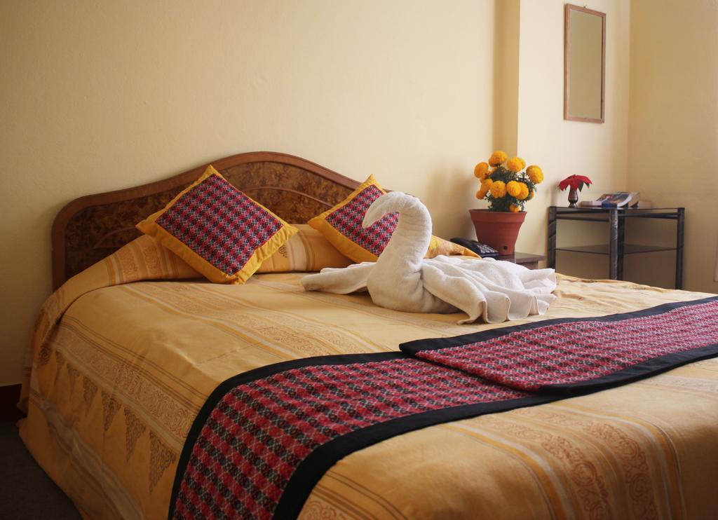 Simrika Homes Bed And Breakfast Katmandu Rom bilde